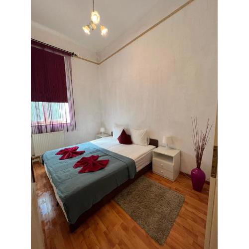 Elena Suite