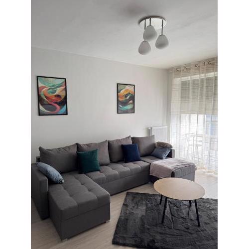 Elite Skyview Escape -Bright, Modern, Free Parking