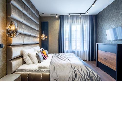 Extreme Central Luxury