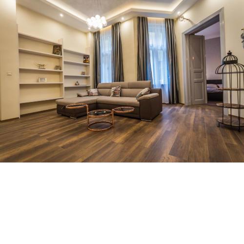 Fashion Street Apartments