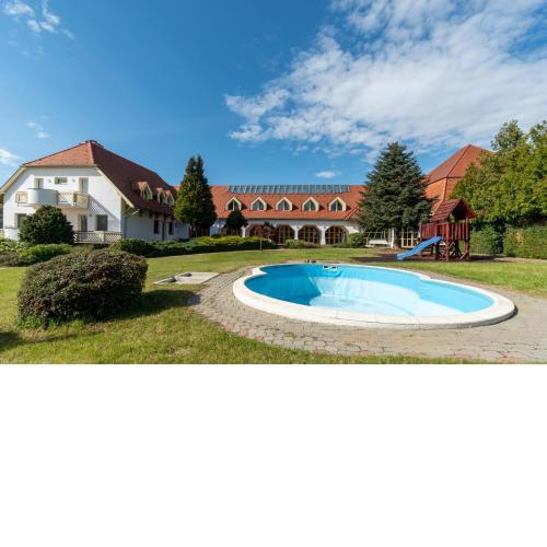 Global Apartmanház