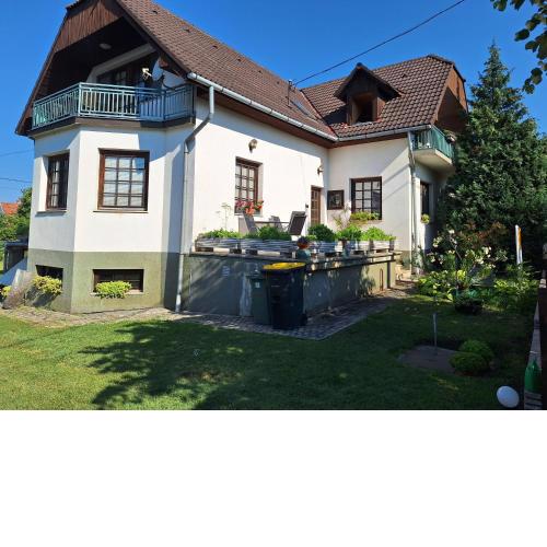 Hajni apartmanház