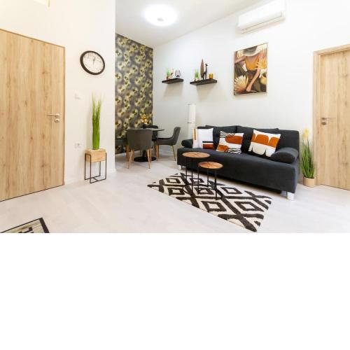 Harmonic Audio Hideaway by NW
