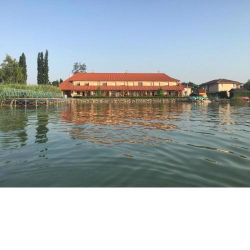 Hársas Apartmanház Balatonboglár