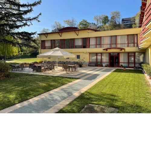 Hello Balcsi Apartmanház