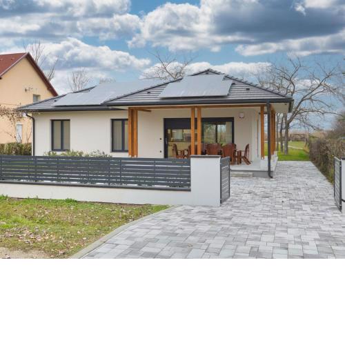 Holiday Home Daniel by Interhome