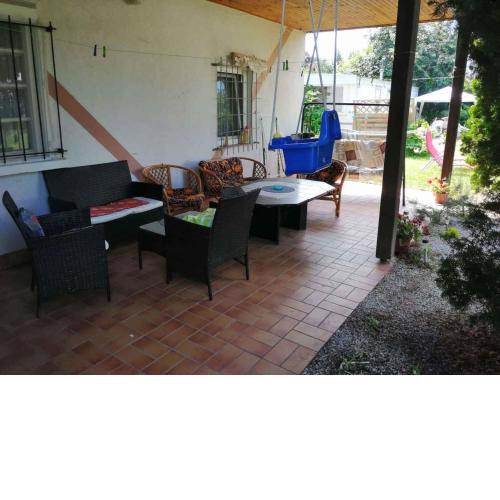 Holiday home in Balatonbereny 38081