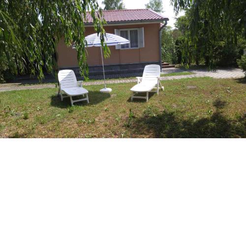 Holiday home in Balatonfenyves 43110
