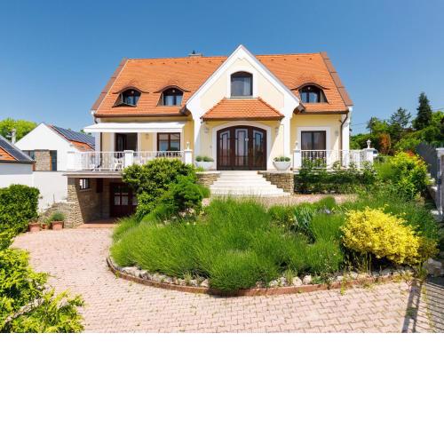 Holiday Home Lago by Interhome