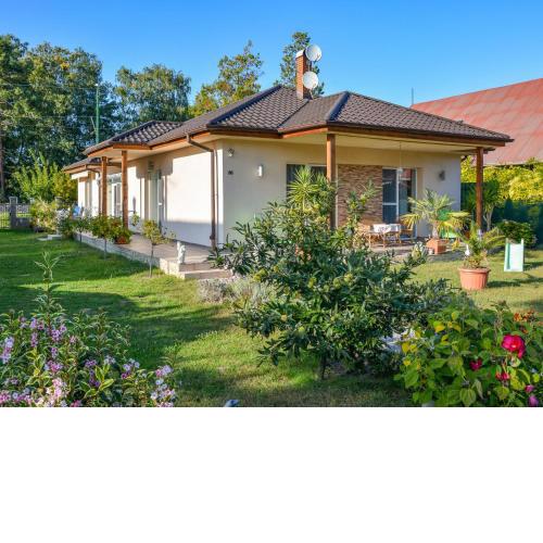 Holiday Home Twin Combo by Interhome
