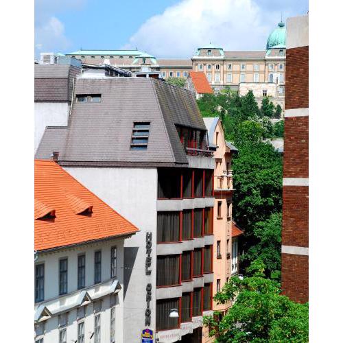 Hotel Orion Várkert