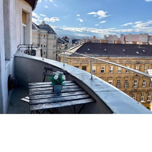 Jolan Suite