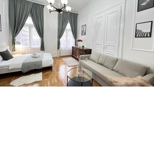 Jozsef 68 Apartment - Near NewYork Cafe