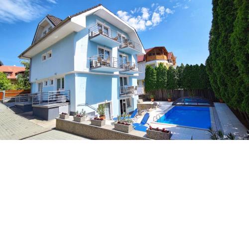 Kék Mediterran Apartman Ház