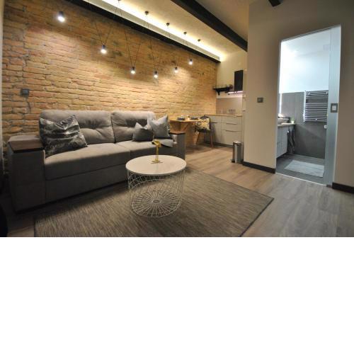 Krane Apartments Sas