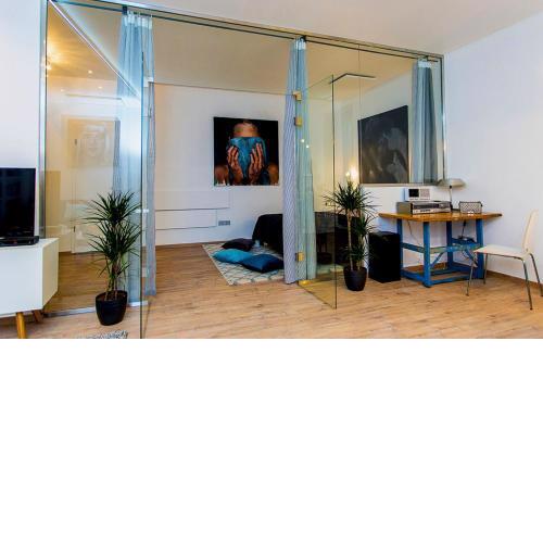 Laksa Apartments