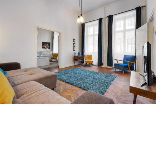 Liberty Square Apartment