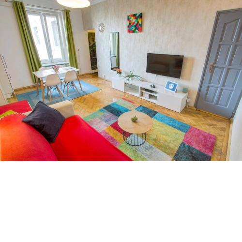 Little Americas Washington Tower Apartment
