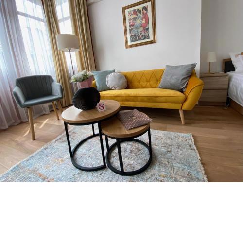 Lovag8 Apartment