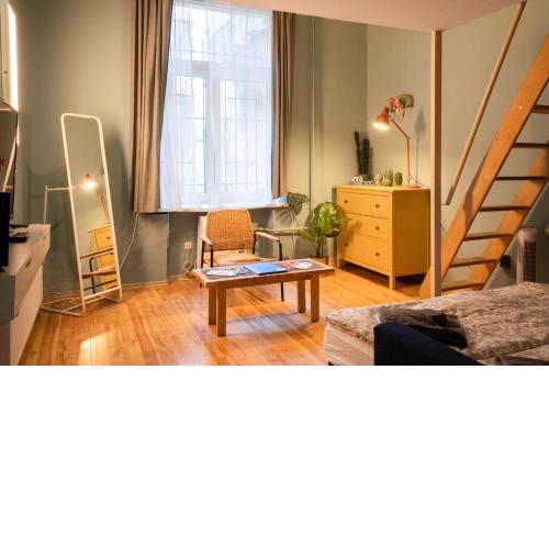 Lovely Apartment in Party Street KA10