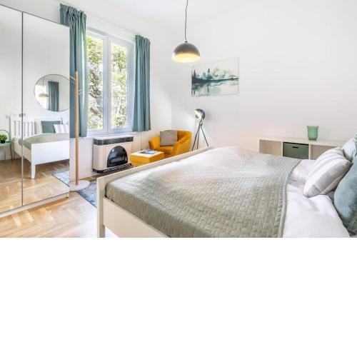 Lovely & Cozy home with A C