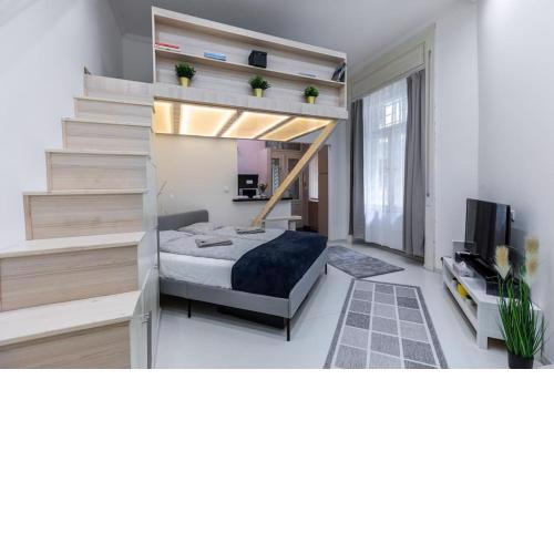 Lovely little downtown studio next to Subway,Metro