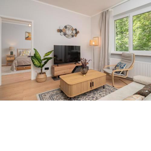 Lovely Quiet Central apartment near Heroes Square By Cavaland