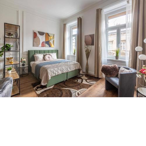Luxurious Art Deco Residence in the Heart of Budapest