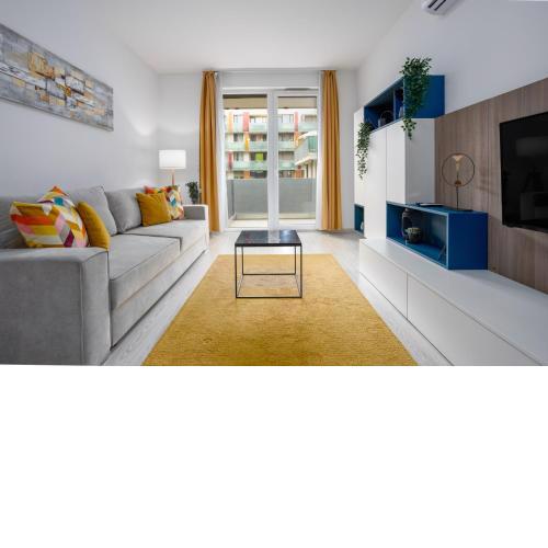 Luxury Atrium Residences