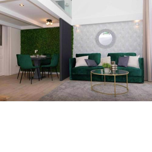 Luxury City Center Loft (3)