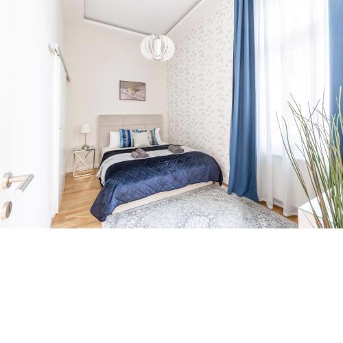 Luxury Quentin Apartment 3 BEDRM, 2 BATHRM