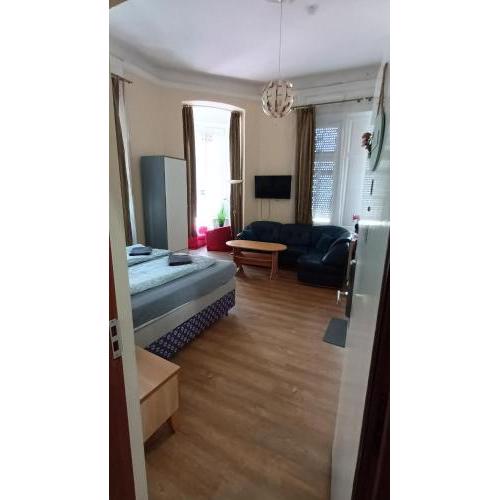 Melden Apartment
