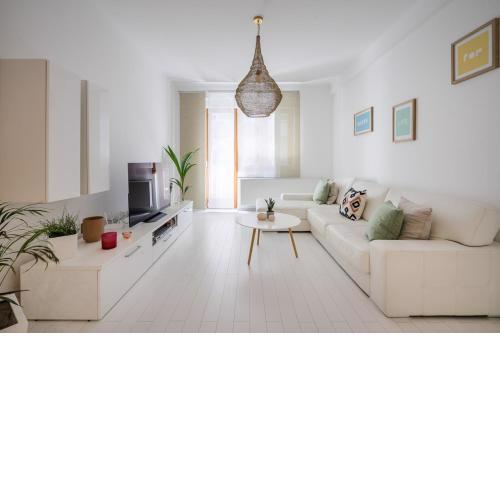 Modern and minimalist Apartment in Downtown
