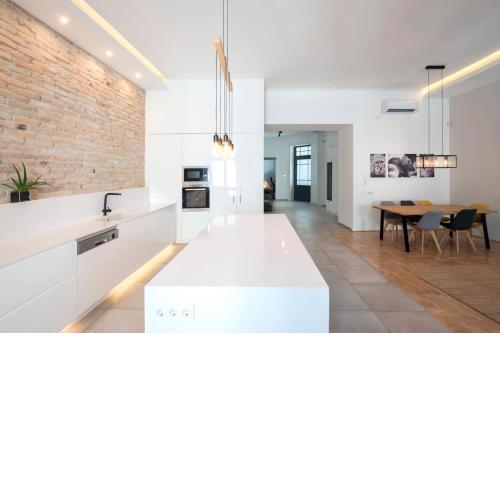 Modern Luxury - City Centre