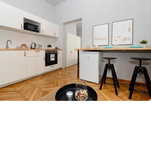 Monochrome Chic Apartments R613