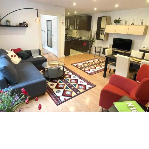 N16-Spacey, modern family flat for 5