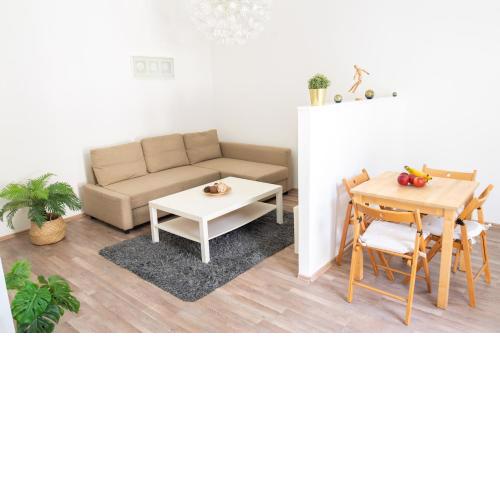 N28 Condo Apartment Next To Andrassy.