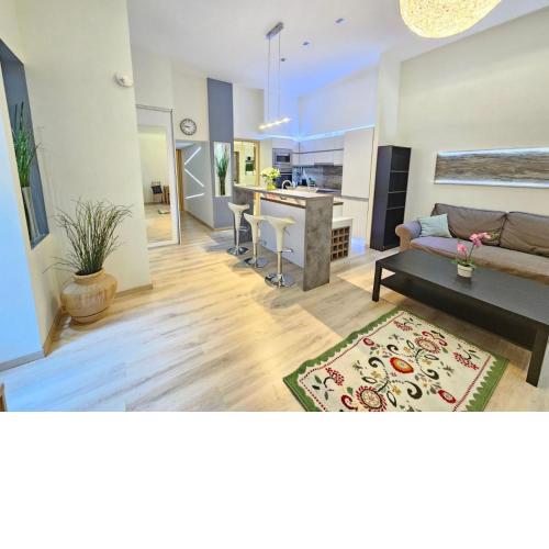Nádor Apartment
