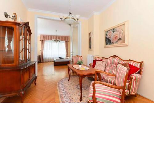 Neo-Baroque Residence near Basilica