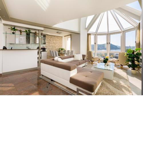 Panorama Dream Home w 3BDR, AC, Garage