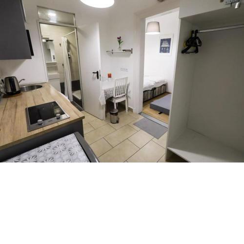 Pest-port apartment room-6 Private apartment