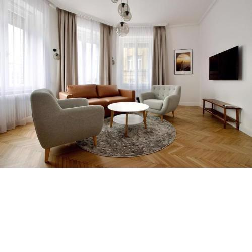 Premium Apartment by Hi - Central 2 BR - best view