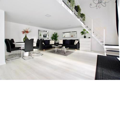 Premium Apartment by Hi5- Close to Parliament