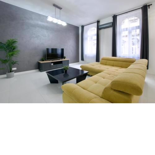 Premium Apartment by Hi5-Ditrói Apartment