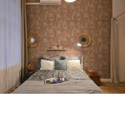 Quiet Apartment in Kazinczy str downtown