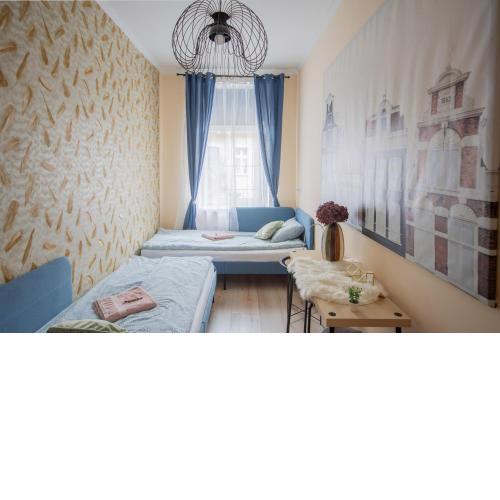 Quiet rooms in the bustling city center