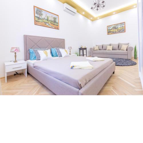 Real Apartments Zoltán