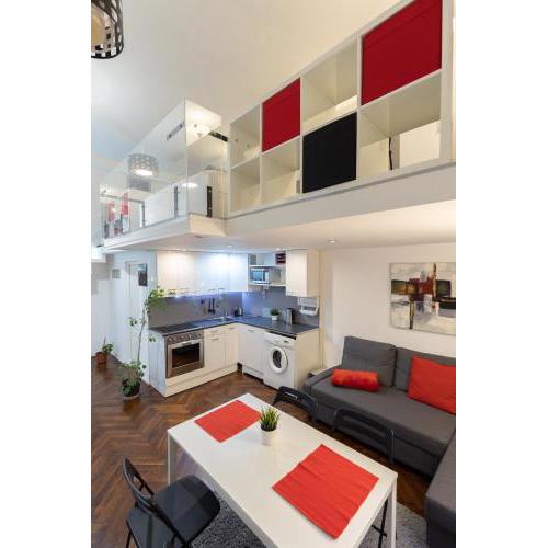 Red Fusion Apartment