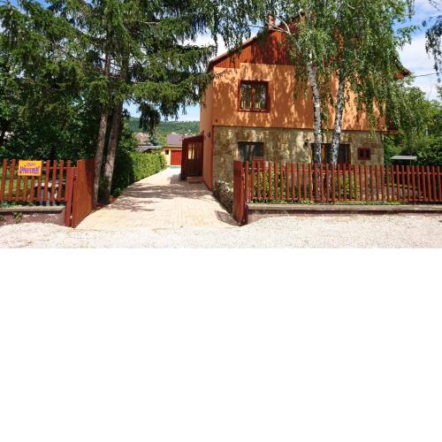 Rita Apartman