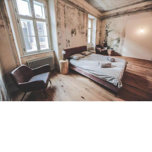 Ruttner Suite